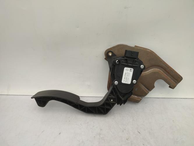 Pedale d'accelerateur DACIA DUSTER 1 PHASE 2 Diesel