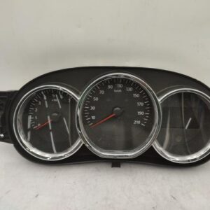 Compteur DACIA DUSTER 1 PHASE 2 Diesel