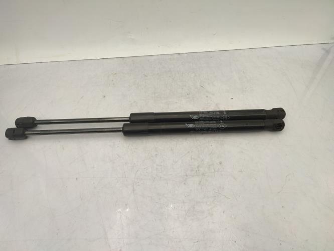 Verin de coffre DACIA DUSTER 1 PHASE 2 Diesel