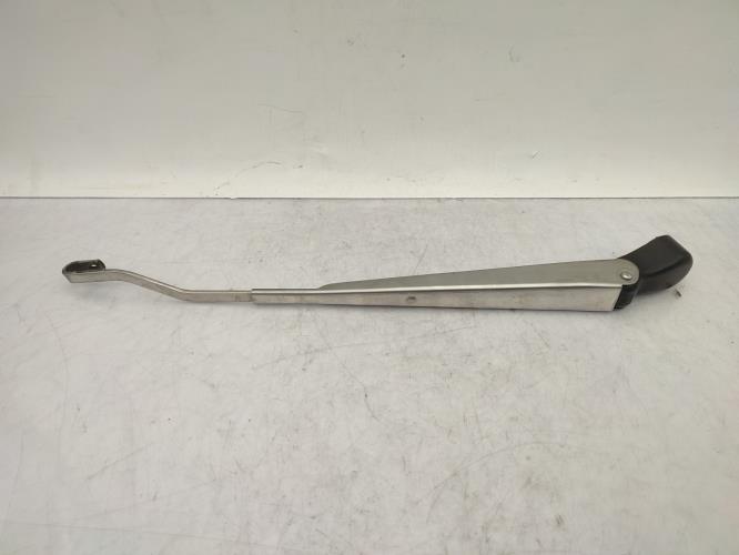 Bras essuie glace avant droit NISSAN PATROL 1 Diesel