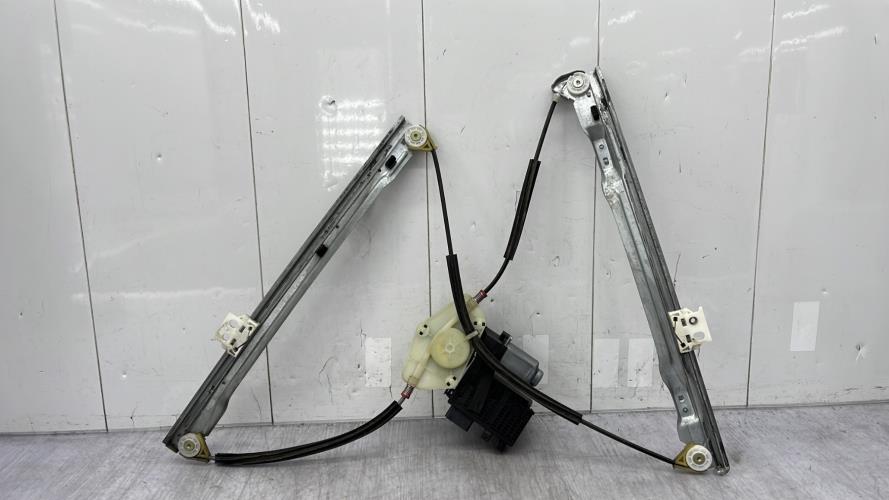Leve vitre electrique avant gauche CITROEN C4 PICASSO 1 Diesel