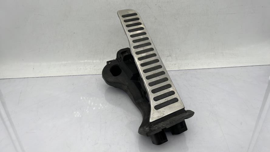 Pedale d'accelerateur VOLKSWAGEN SCIROCCO 3 PHASE 1 COUPE Diesel