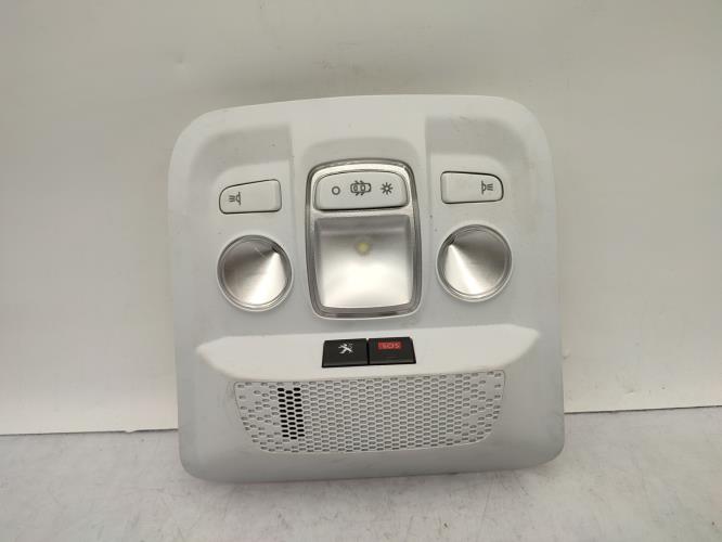 Eclairage de plafonnier PEUGEOT 2008 1 PHASE 2 Essence