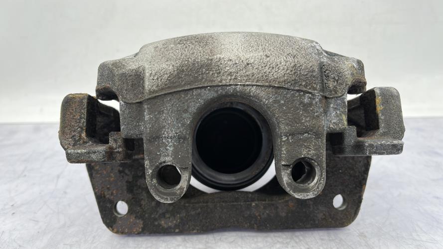 Etrier avant gauche (freinage) CITROEN C5 AIRCROSS PHASE 1 Essence