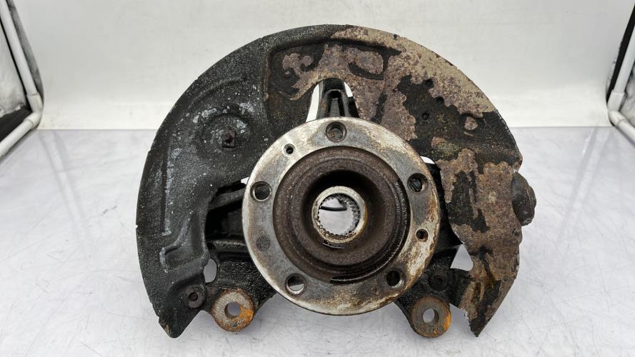 Fusee avant gauche CITROEN C5 AIRCROSS PHASE 1 Essence