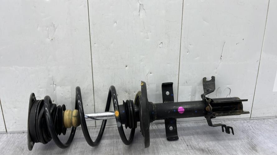 Amortisseur avant droit RENAULT CLIO 4 PHASE 2 Essence