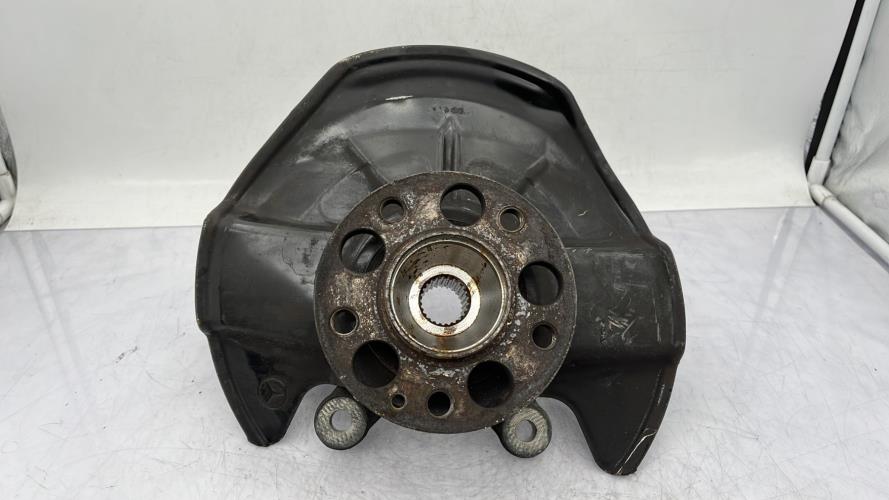 Fusee avant droit MERCEDES CLASSE A 169 PHASE 1 Diesel