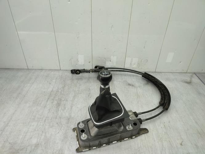 Levier de vitesses VOLKSWAGEN SCIROCCO 3 PHASE 1 COUPE Diesel