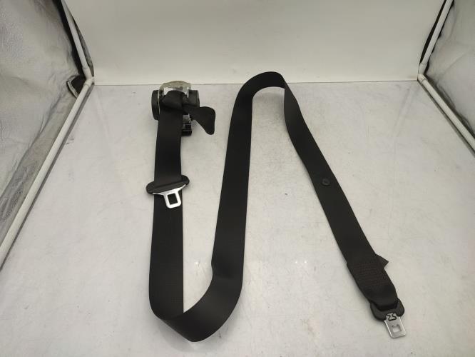 Ceinture arriere centrale BMW SERIE 3 E46 COUPE PHASE 2