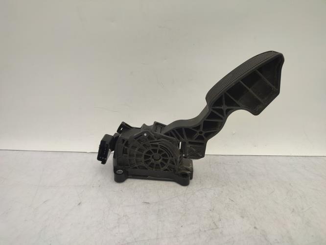 Pedale d'accelerateur PEUGEOT 108 Essence