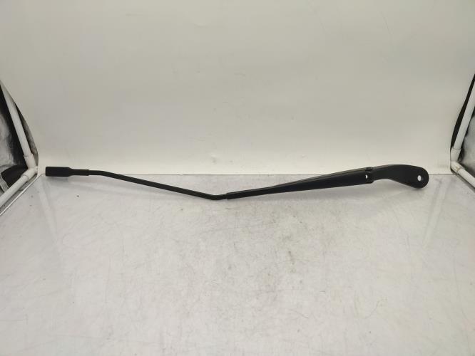 Bras essuie glace avant droit DACIA SANDERO 3