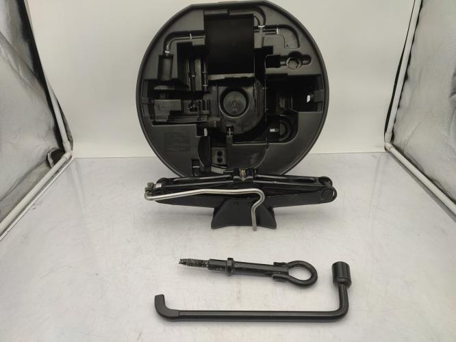 Cric (Ensemble depannage) CITROEN C3 1 PHASE 2 Diesel