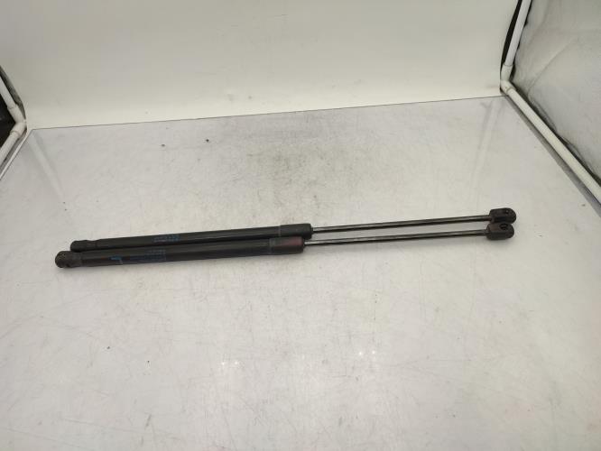 Verin de coffre SUZUKI SWIFT 4 Diesel