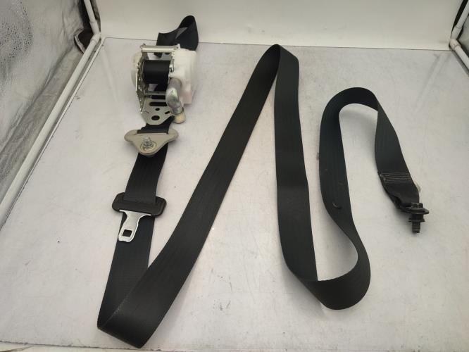 Ceinture avant droit SUZUKI SWIFT 4 Diesel