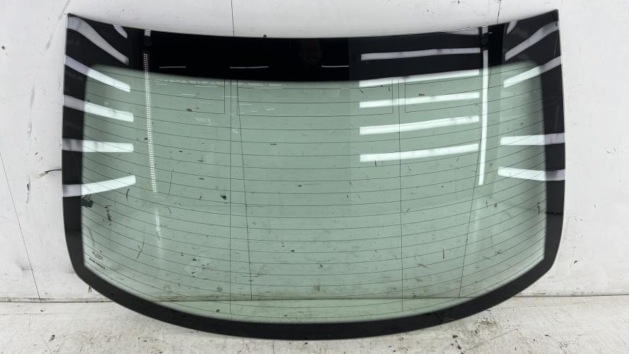 Lunette arriere MERCEDES CLASSE C 203 PHASE 1 Diesel