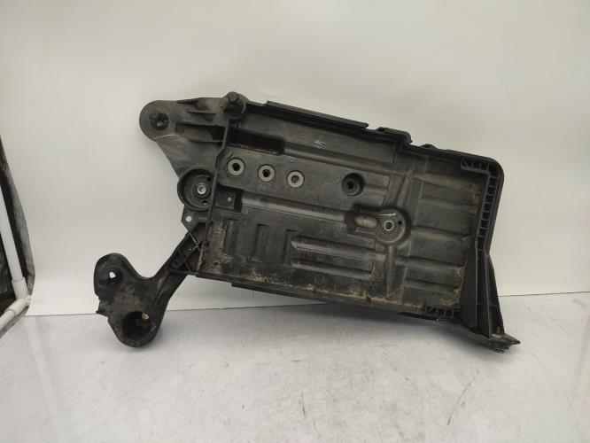 Coffre à batterie VOLKSWAGEN T-ROC PHASE 1 Diesel