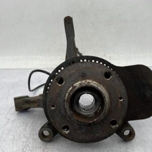 Fusee avant gauche SUZUKI SWIFT 4 Diesel