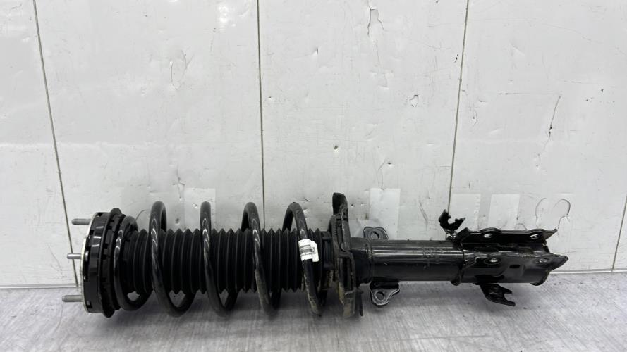 Amortisseur avant gauche FORD FIESTA 7 PHASE 1 Essence