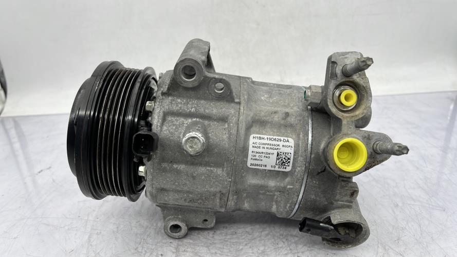 Compresseur clim FORD FIESTA 7 PHASE 1 Essence