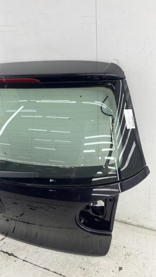 Malle/Hayon arriere VOLKSWAGEN GOLF 5 Essence