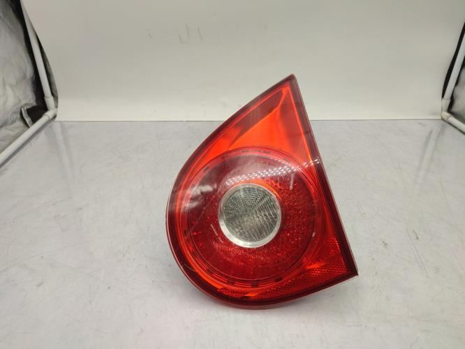 Feu arriere secondaire droit (feux) VOLKSWAGEN GOLF 5 Essence