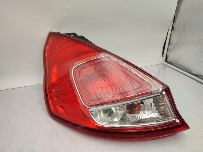 Feu arriere principal gauche (feux) FORD FIESTA 6 PHASE 2 Essence