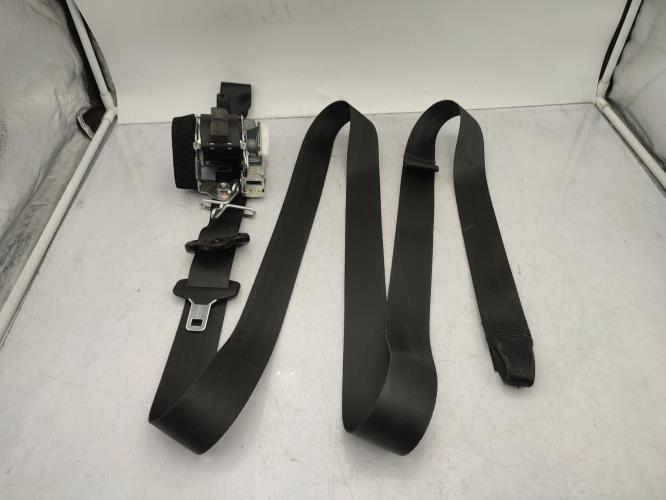 Ceinture avant gauche FORD FIESTA 6 PHASE 2 Essence