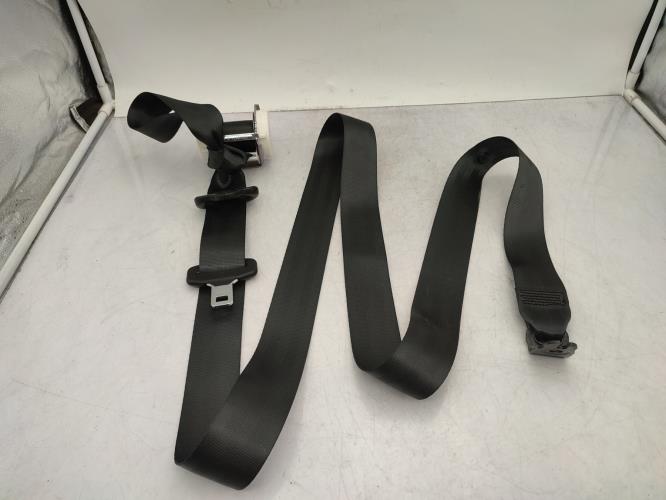 Ceinture arriere gauche FORD FIESTA 6 PHASE 2 Essence