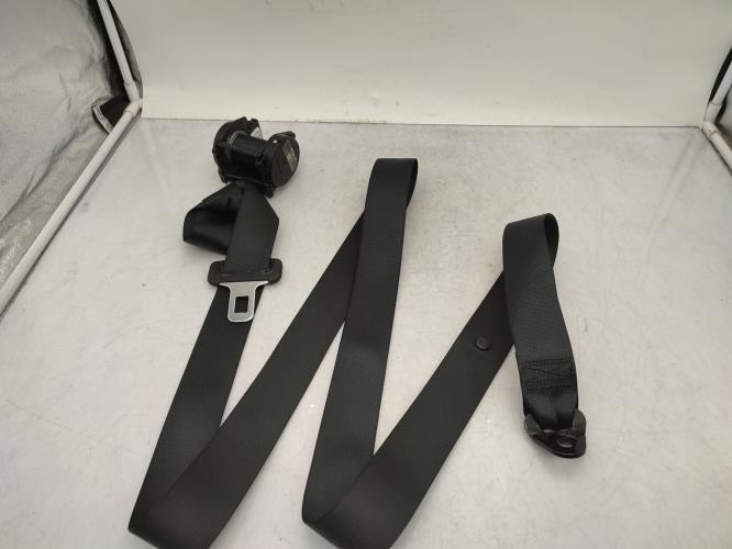 Ceinture arriere droit NISSAN QASHQAI 2 PHASE 1 Essence