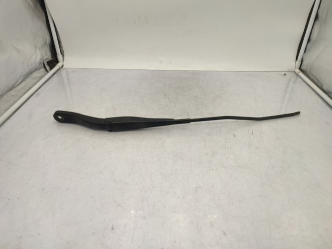 Bras essuie glace avant droit DACIA DUSTER 2 PHASE 2 Diesel