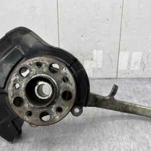 Fusee avant gauche MERCEDES CLASSE E 211 PHASE 1 Diesel