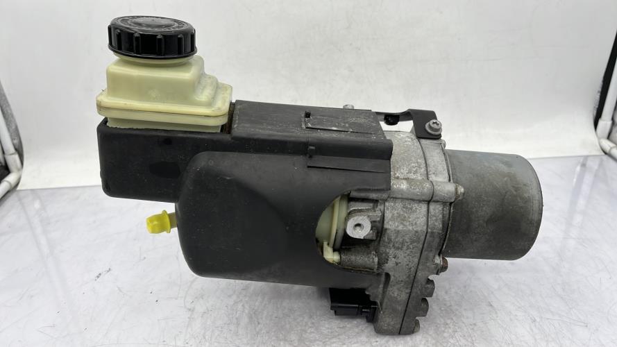 Pompe de direction RENAULT LAGUNA 3 PHASE 1 Diesel