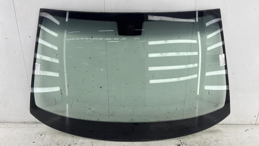Pare brise MERCEDES CLASSE E 211 PHASE 1 Diesel