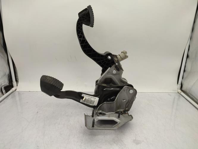 Pedale de frein CITROEN C3 3 PHASE 1 Diesel