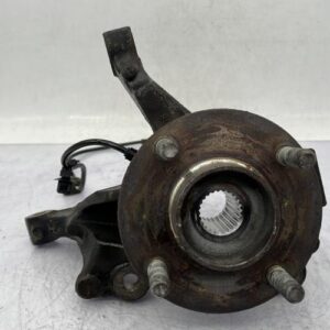 Fusee avant gauche FORD B-MAX Essence