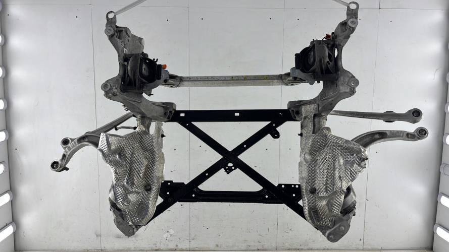 Berceau avant AUDI Q5 1 PHASE 1 Diesel