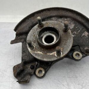 Fusee avant droit FORD FIESTA 6 PHASE 2 Essence