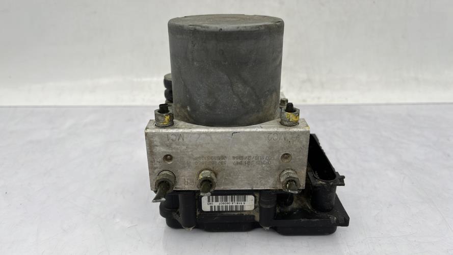 Bloc ABS (freins anti-blocage) ISUZU D-MAX 1 PHASE 2 Diesel
