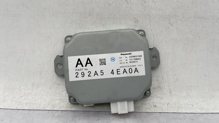 Module électronique NISSAN QASHQAI 2 PHASE 1 Essence