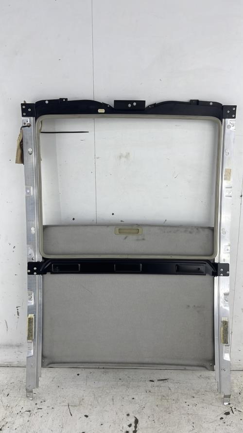 Toit ouvrant PEUGEOT 206 PHASE 1 Essence