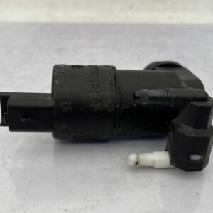 Pompe lave glace avant PEUGEOT 208 1 PHASE 1 Essence