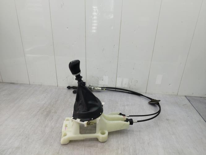 Levier de vitesses PEUGEOT 4008 Diesel