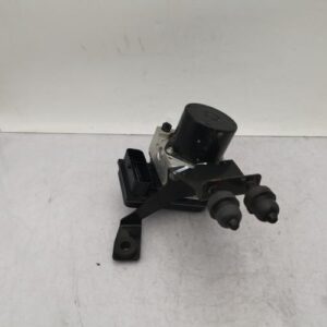 Bloc ABS (freins anti-blocage) VOLKSWAGEN POLO 4 PHASE 1 Essence