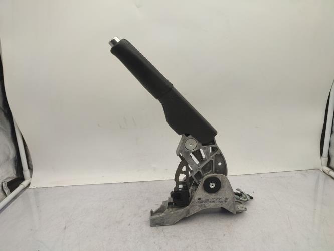 Levier frein à main VOLKSWAGEN GOLF 6 Diesel