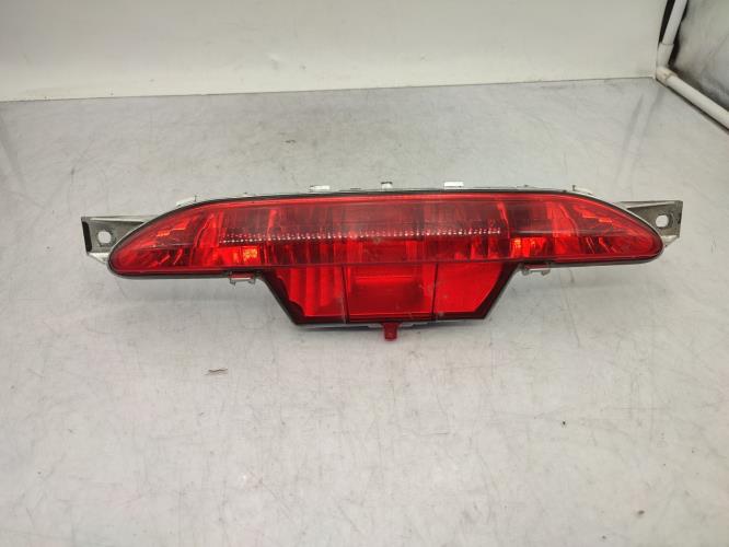 Feu arriere stop central PEUGEOT 208 1 PHASE 1 Diesel