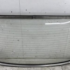 Lunette arriere MERCEDES 200 W123 Diesel