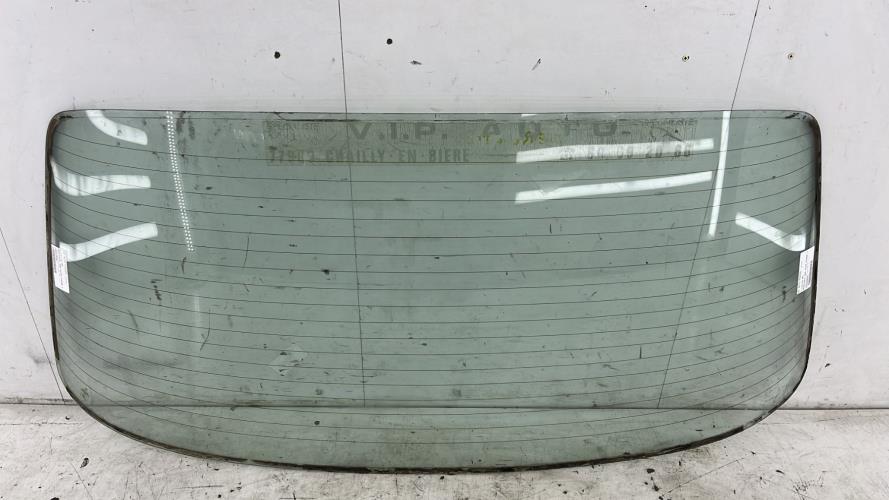 Lunette arriere MERCEDES 300 W124 PHASE 1 Diesel