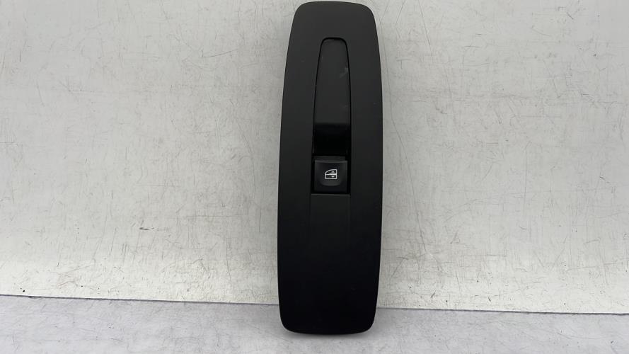 Interrupteur de leve vitre avant droit RENAULT SCENIC 4 Diesel