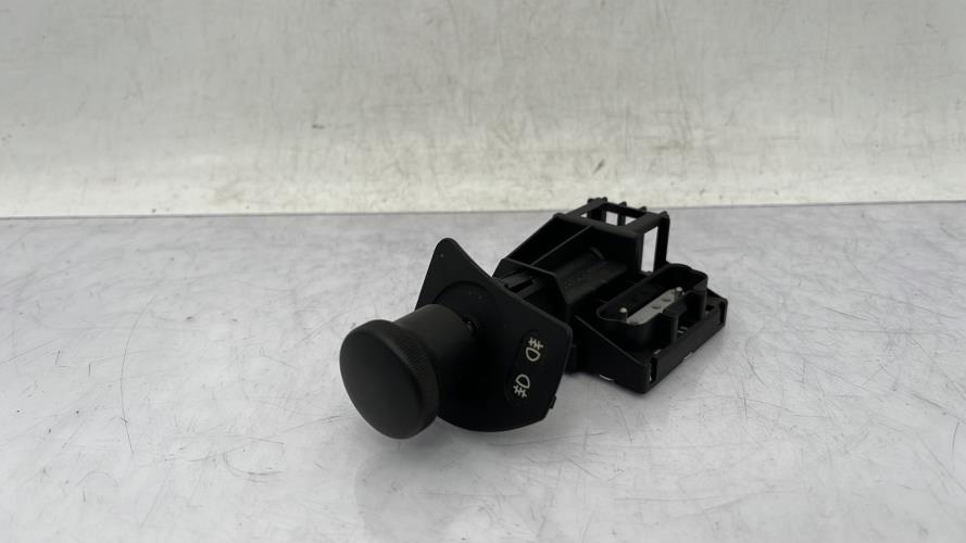 Bouton/Interrupteur BMW SERIE 3 E36 COMPACT Essence