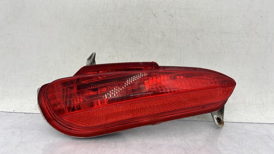 Anti brouillard arriere gauche FIAT PUNTO EVO 3 Essence